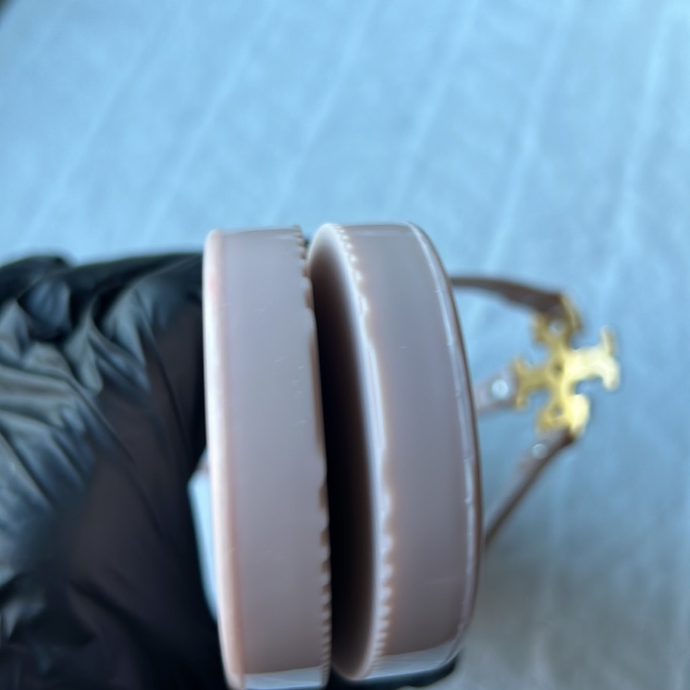 Tory Burch Roxanne Jelly Sandals - Picture 13 of 16